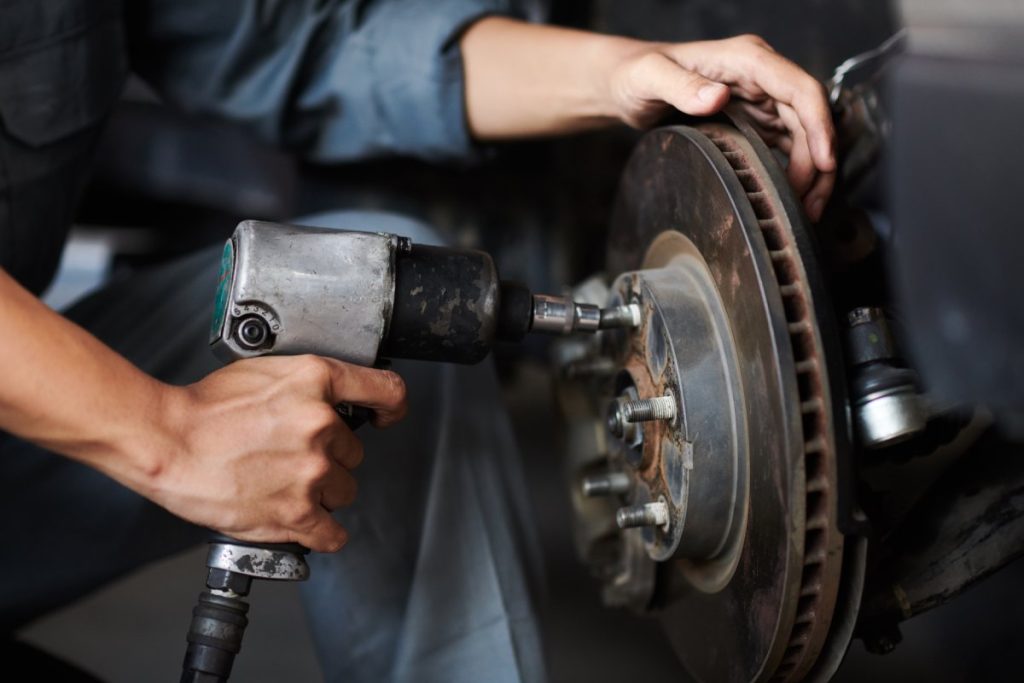 Safety at Risk: Key Indicators It’s Time for Brake Repair
